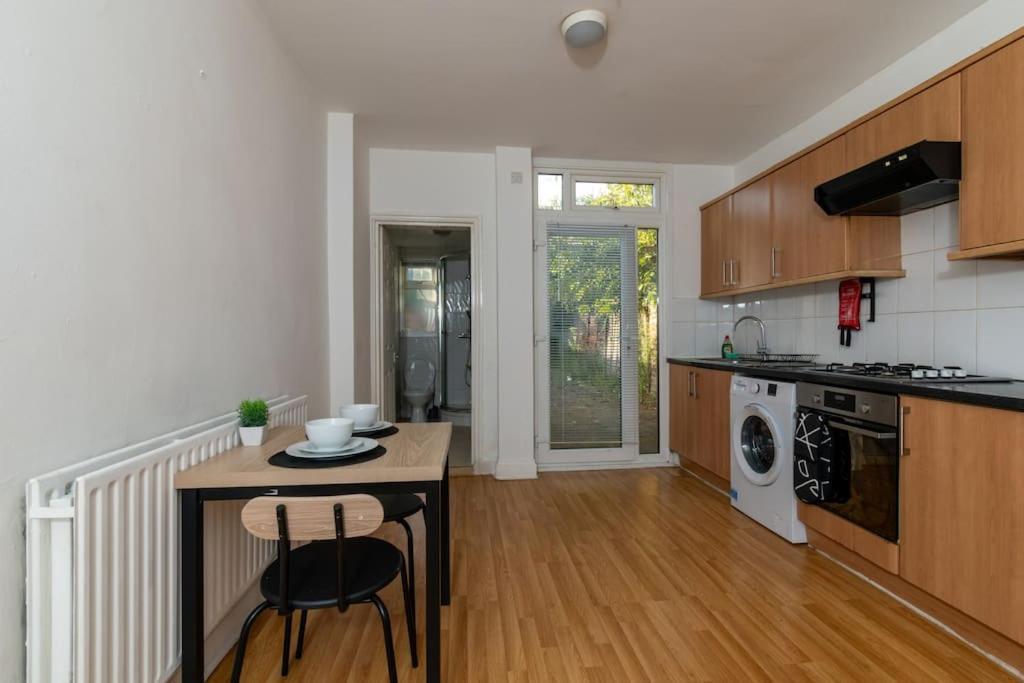 Tranquil 1br In Harlesden Londra